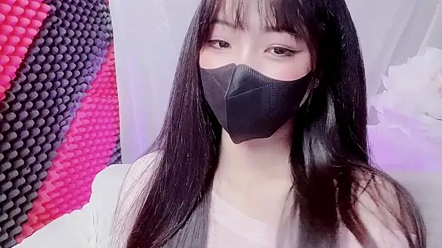 kemybaby online show from March 8, 9:18 pm