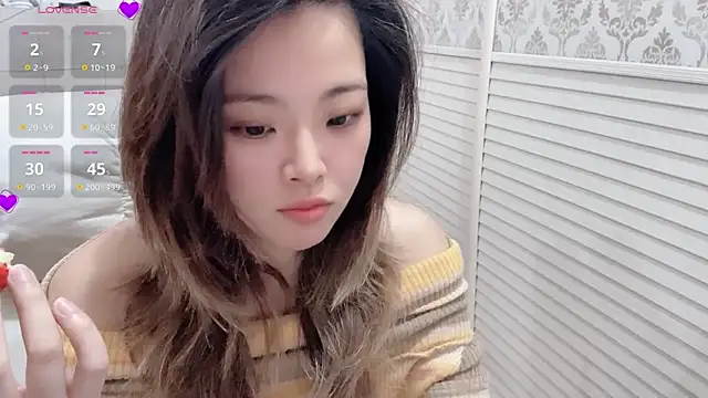 Holiland online show from December 17, 1:11 am