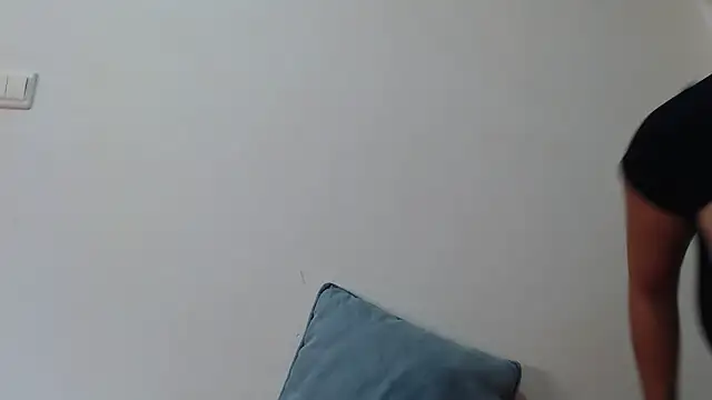 Maryem637048 online show from October 31, 12:39 pm