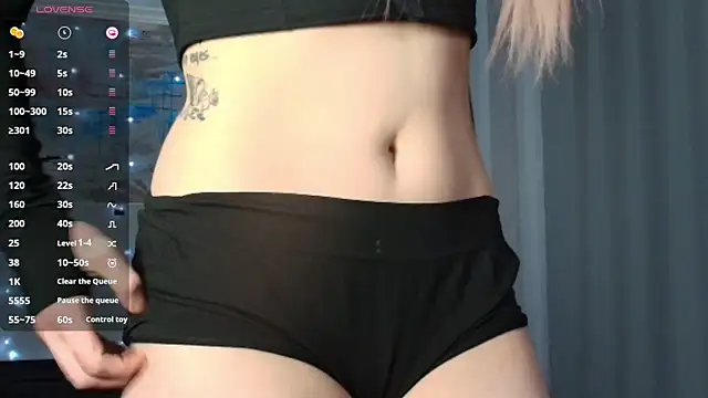 PieraMarch online show from October 19, 6:52 pm