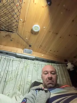 Snapshot of annubis69 chatting on October 7, 2:47 pm annubis69 online show from October 7, 2:47 pm