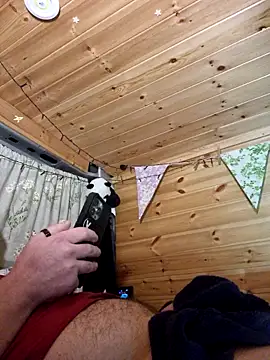 Snapshot of annubis69 chatting on November 3, 3:46 pm annubis69 online show from November 3, 3:46 pm