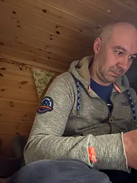 Snapshot of annubis69 chatting on November 5, 5:24 pm annubis69 online show from November 5, 5:24 pm