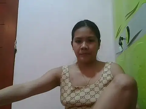 sweetcherry23 online show from April 10, 11:37 am