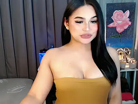 Snapshot of Candice_cummer chatting on June 18, 6:23 pm Candice cummer online show from June 18, 6:23 pm