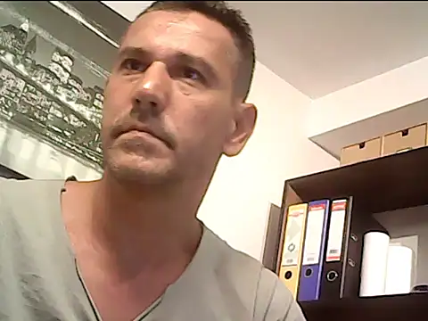 Snapshot of mastercharisma35 chatting on September 11, 8:58 am mastercharisma35 online show from September 11, 8:58 am