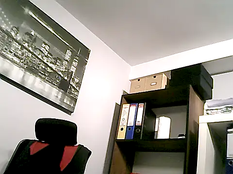 Snapshot of mastercharisma35 chatting on October 29, 1:24 pm mastercharisma35 online show from October 29, 1:24 pm