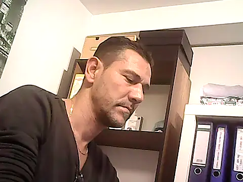 Snapshot of mastercharisma35 chatting on November 26, 3:57 pm mastercharisma35 online show from November 26, 3:57 pm