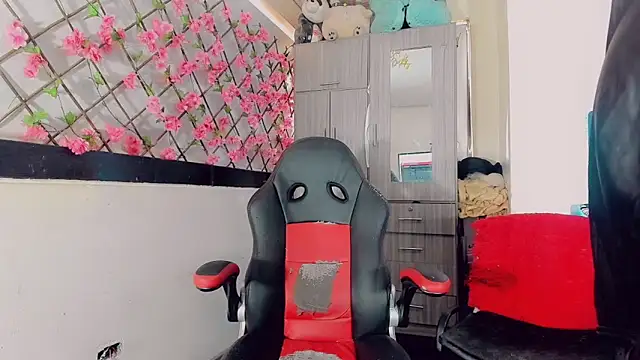 thiara veky online show from March 13, 6:58 pm