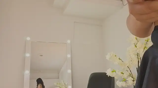 InnaVolkova online show from June 18, 4:22 pm
