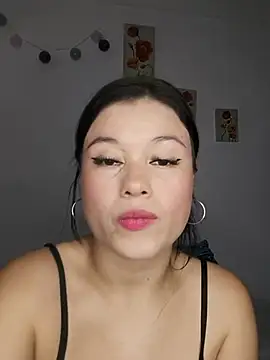 Meriilyn Monroe724 online show from March 12, 4:02 pm