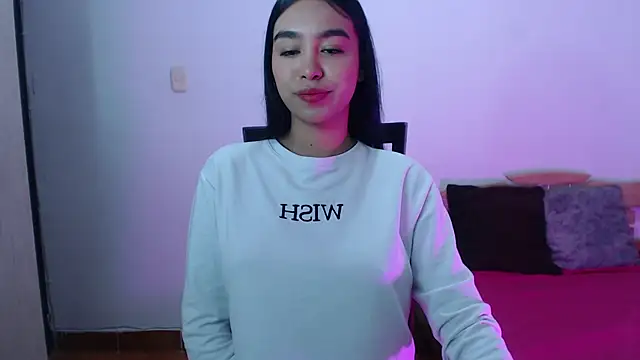 kyra fox  online show from November 15, 12:23 pm