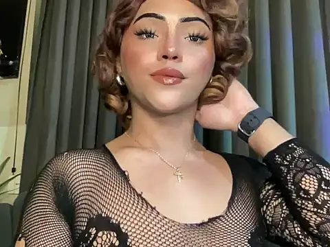 calimonroe online show from December 20, 6:59 pm