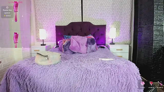 Zamara Kleii online show from November 12, 5:30 am