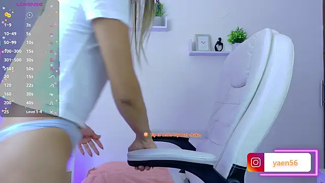 Liah  19 online show from January 11, 12:04 am