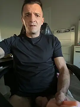 Snapshot of xixopuaff88 chatting on November 7, 1:55 pm xixopuaff88 online show from November 7, 1:55 pm