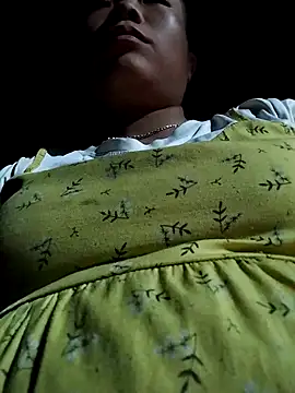 Snapshot of Rioo122 chatting on October 7, 1:30 pm Rioo122 online show from October 7, 1:30 pm