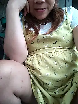 Snapshot of Rioo122 chatting on October 8, 1:36 am Rioo122 online show from October 8, 1:36 am