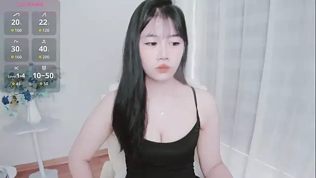 Snapshot of -Rose-Lucky- chatting on October 8, 1:25 am -Rose-Lucky- online show from October 8, 1:25 am