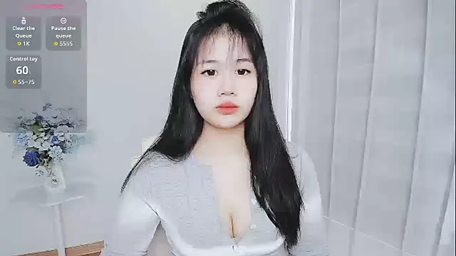 Snapshot of -Rose-Lucky- chatting on October 25, 1:24 am -Rose-Lucky- online show from October 25, 1:24 am