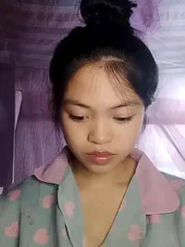 Thy00   online show from November 8, 2:50 pm