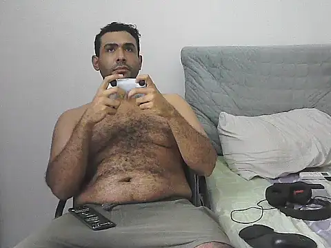 morenocabro10 online show from May 2, 2:49 am