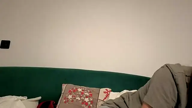 Snapshot of Kisacka chatting on November 1, 2:08 pm Kisacka online show from November 1, 2:08 pm
