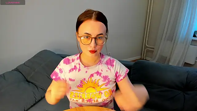 MewStella online show from April 25, 12:41 pm