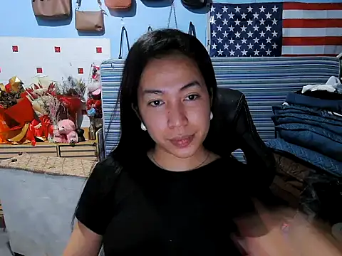 Snapshot of NicoleRoseTS chatting on February 28, 9:10 am NicoleRoseTS online show from February 28, 9:10 am