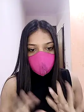 Snapshot of Cute_Rakhi8 chatting on May 5, 5:37 am Cute Rakhi8 online show from May 5, 5:37 am
