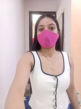 Snapshot of Cute_Rakhi8 chatting on May 7, 5:13 am Cute Rakhi8 online show from May 7, 5:13 am