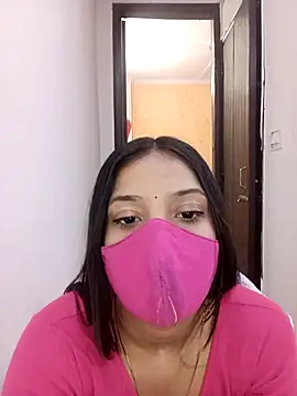Snapshot of Cute_Rakhi8 chatting on May 8, 5:02 am Cute Rakhi8 online show from May 8, 5:02 am