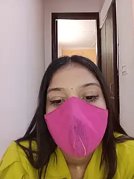 Snapshot of Cute_Rakhi8 chatting on May 13, 4:43 am Cute Rakhi8 online show from May 13, 4:43 am