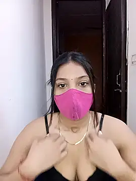 Snapshot of Cute_Rakhi8 chatting on May 27, 6:10 am Cute Rakhi8 online show from May 27, 6:10 am