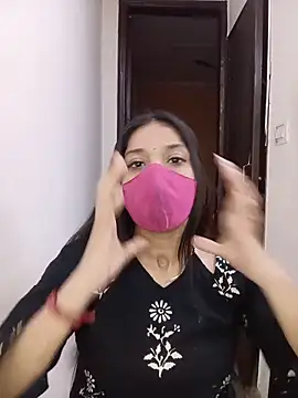 Snapshot of Cute_Rakhi8 chatting on June 15, 5:31 am Cute Rakhi8 online show from June 15, 5:31 am