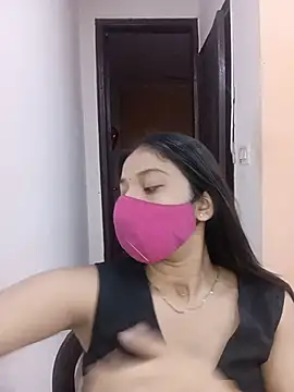 Snapshot of Cute_Rakhi8 chatting on June 24, 5:28 am Cute Rakhi8 online show from June 24, 5:28 am