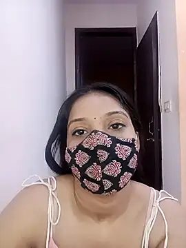 Snapshot of Cute_Rakhi8 chatting on July 17, 5:14 am Cute Rakhi8 online show from July 17, 5:14 am