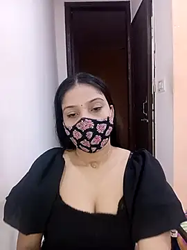 Snapshot of Cute_Rakhi8 chatting on July 24, 4:43 am Cute Rakhi8 online show from July 24, 4:43 am