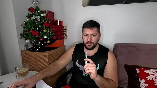 Gold Alpha Boy online show from December 3, 10:24 am