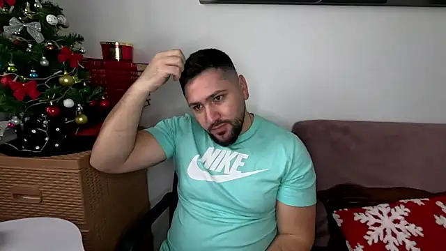 Gold Alpha Boy online show from December 5, 9:29 am