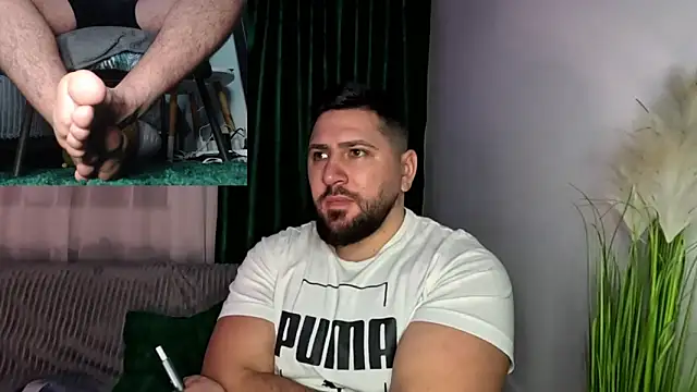 Gold Alpha Boy online show from February 20, 9:15 pm