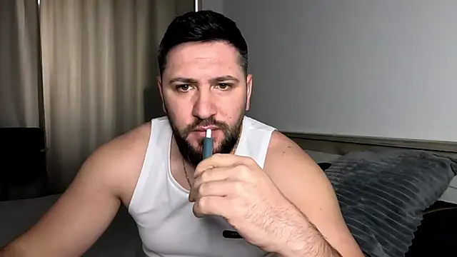 Gold Alpha Boy online show from April 25, 11:24 am