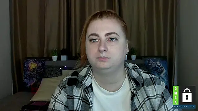 Snapshot of Alicia_love00 chatting on September 12, 5:29 am Alicia love00 online show from September 12, 5:29 am