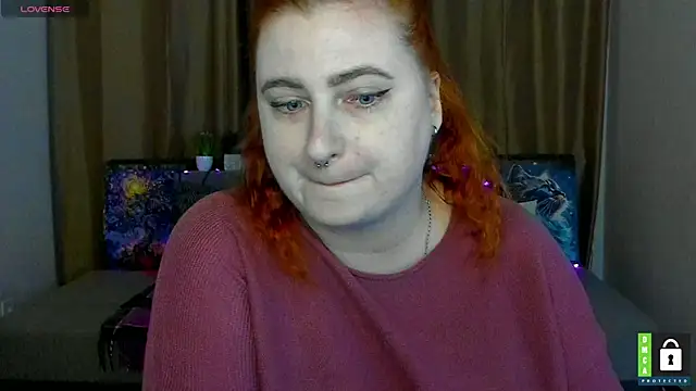 Snapshot of Alicia_love00 chatting on October 13, 11:21 am Alicia love00 online show from October 13, 11:21 am