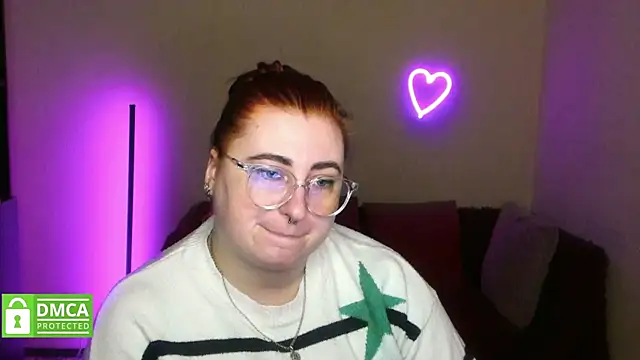 Snapshot of Alicia_love00 chatting on November 29, 12:30 pm Alicia love00 online show from November 29, 12:30 pm