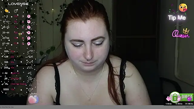 Snapshot of Alicia_love00 chatting on May 10, 5:23 am Alicia love00 online show from May 10, 5:23 am