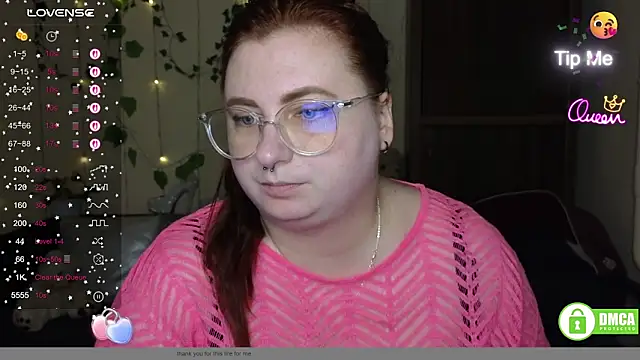 Snapshot of Alicia_love00 chatting on May 14, 5:25 am Alicia love00 online show from May 14, 5:25 am