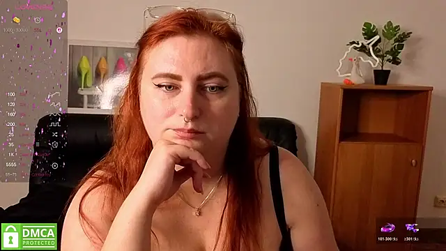 Snapshot of Alicia_love00 chatting on July 28, 3:32 pm Alicia love00 online show from July 28, 3:32 pm