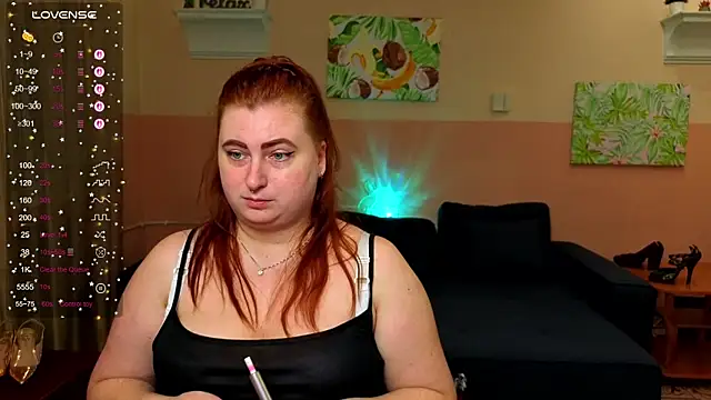 Snapshot of Alicia_love00 chatting on August 1, 5:29 am Alicia love00 online show from August 1, 5:29 am