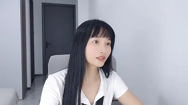 Snapshot of Lisa-3333 chatting on September 22, 3:14 pm Lisa-3333 online show from September 22, 3:14 pm